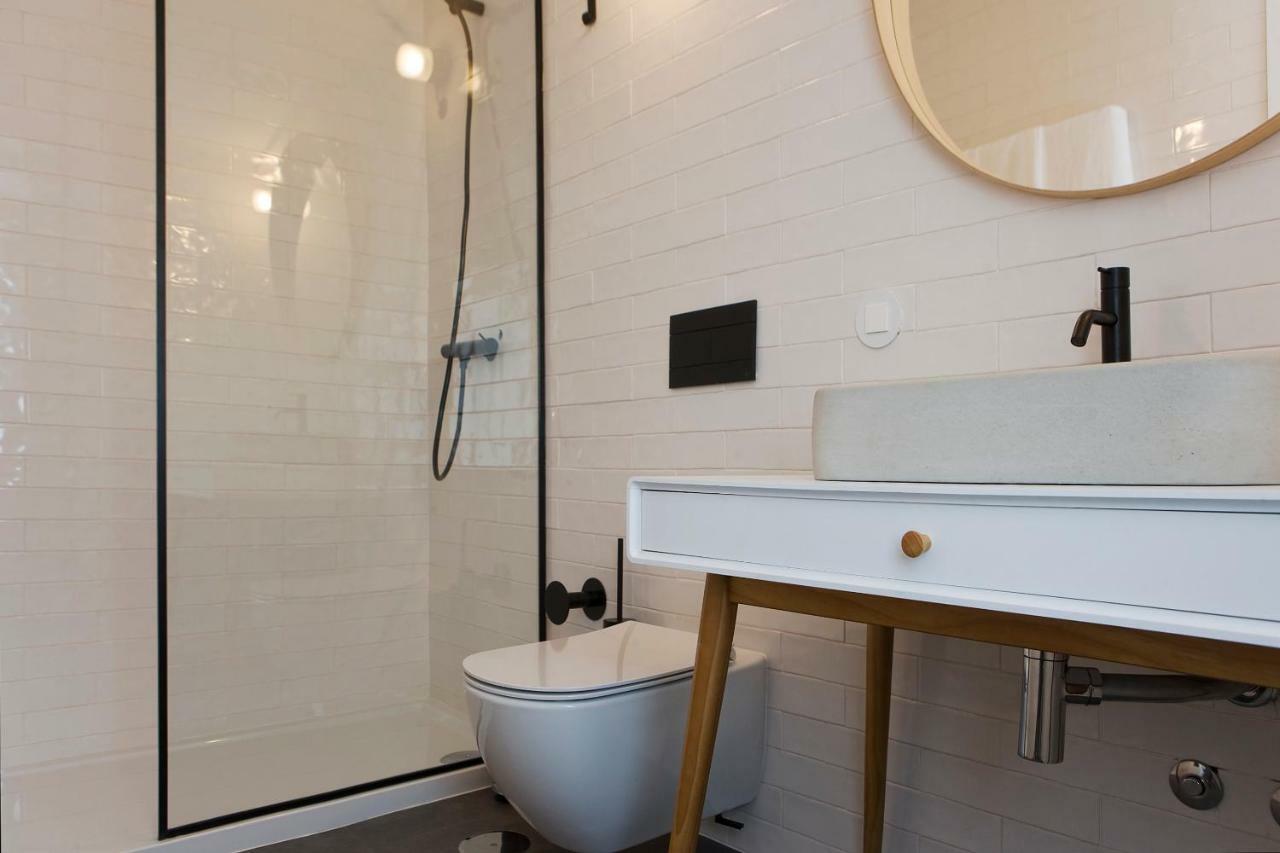 Oporto Design Attic - Solar Da Avenida Apartment ภายนอก รูปภาพ
